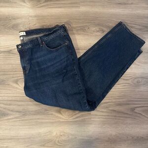 Abercrombie Women’s Size 36 Curve Love Dark Wash Straigh Mid Rise Jeans NWOT